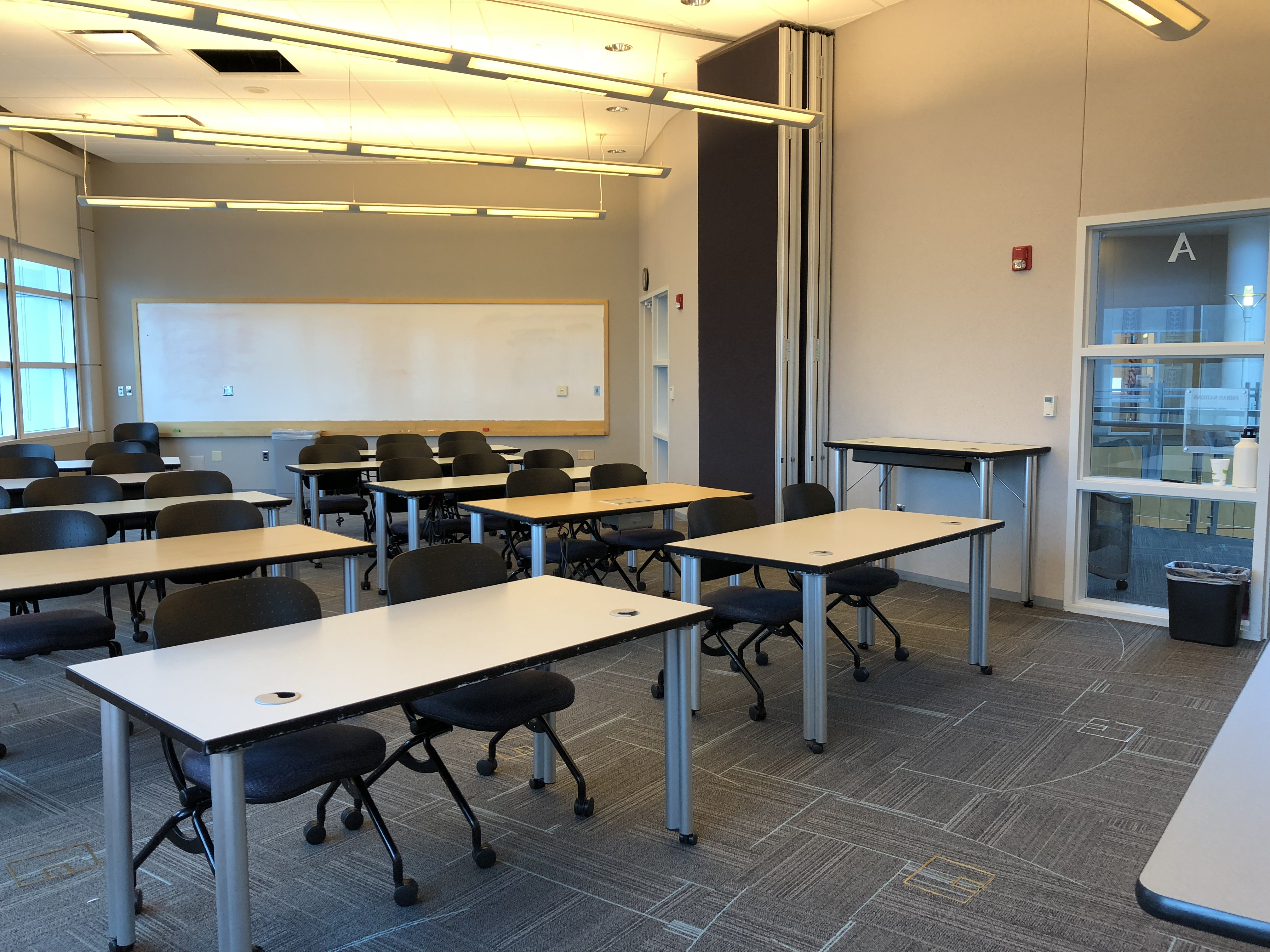 Classroom EF at the Downtown Library with classroom-style setup