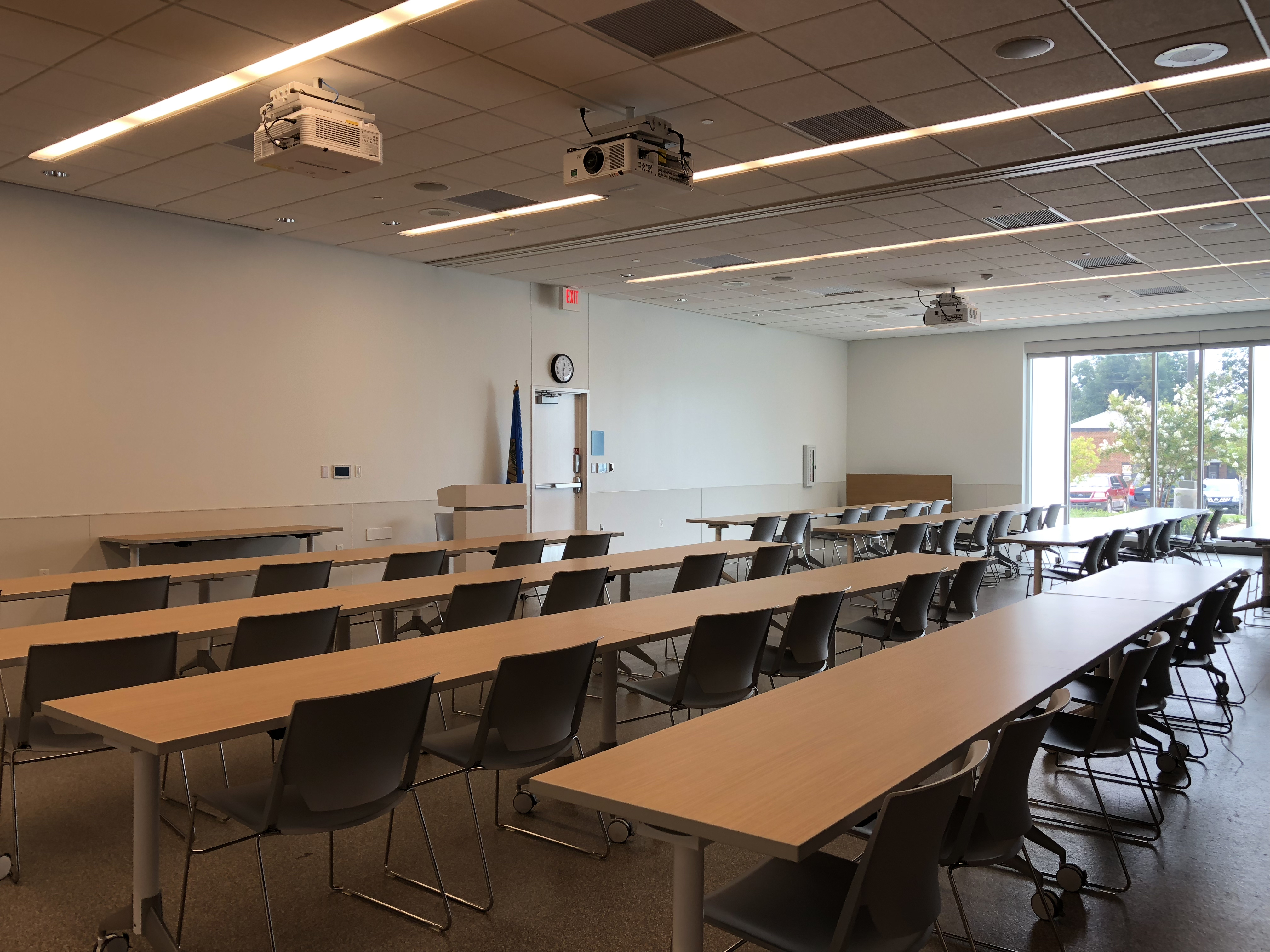 Meeting Room 1 and 2 at Capitol Hill with classroom style seating