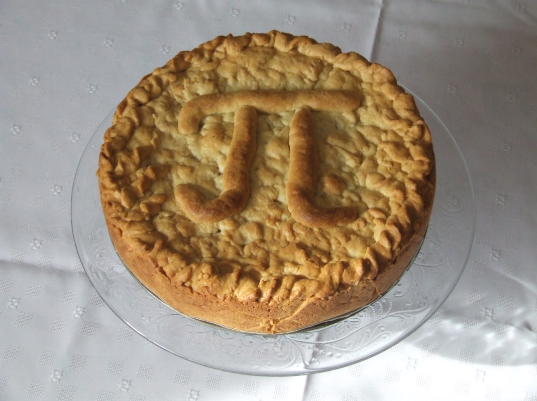 Apple pie with cinnamon baked on March 14th 2011 - Pi Day, Lublin, Poland.