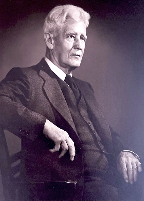 Photographic portrait of an unknown older man.