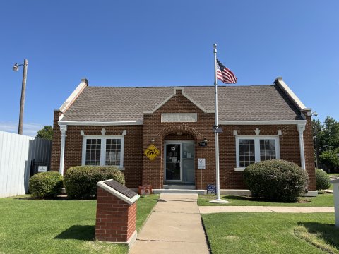 Photo of the Wright Library exterior
